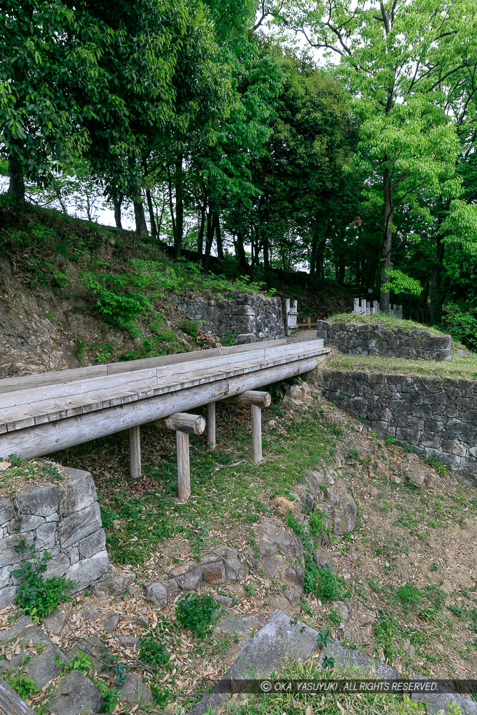 木橋