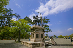 伊達政宗銅像・仙台城本丸｜高解像度画像サイズ：3720 x 2475 pixels｜写真番号：100-0573S53B｜撮影：Canon EOS-1DS