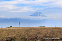 大手枡形虎口から富士山 | 高解像度画像サイズ：6838 x 4561 pixels | 写真番号：6F1A5175 | 撮影：Canon EOS R5m2