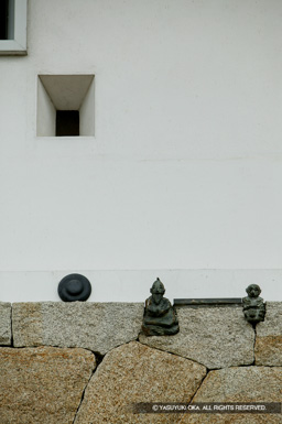 石垣の装飾 | 高解像度画像サイズ：2704 x 4064 pixels | 写真番号：100-4004S53B | 撮影：Canon EOS-1DS