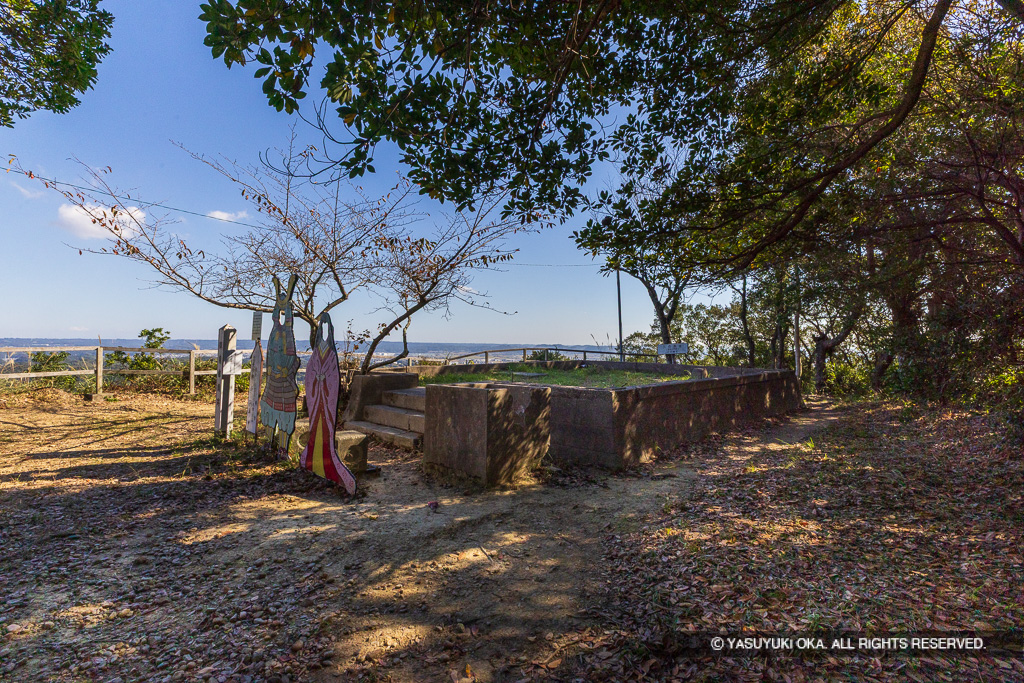 御前曲輪跡・模擬天守跡