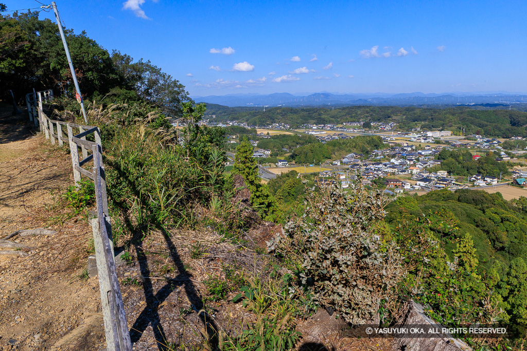 御前曲輪から北西