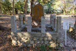 日清戦争に出征された方の顕彰碑（掛川城最後の家老書） | 高解像度画像サイズ：8192 x 5464 pixels | 写真番号：6F1A5647 | 撮影：Canon EOS R5m2
