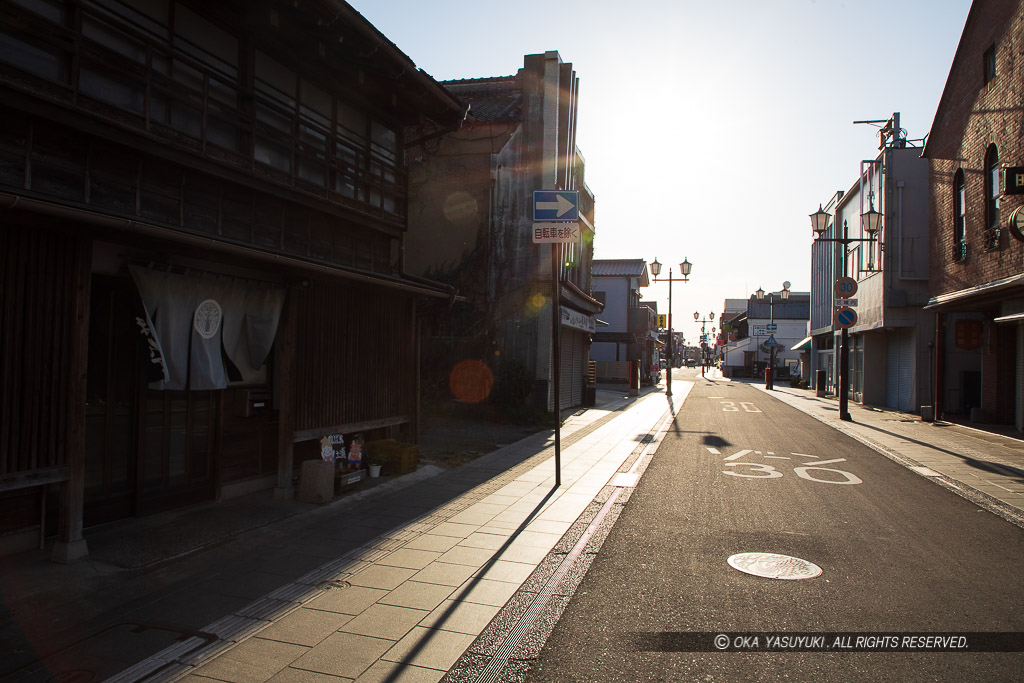 土裏の町並み