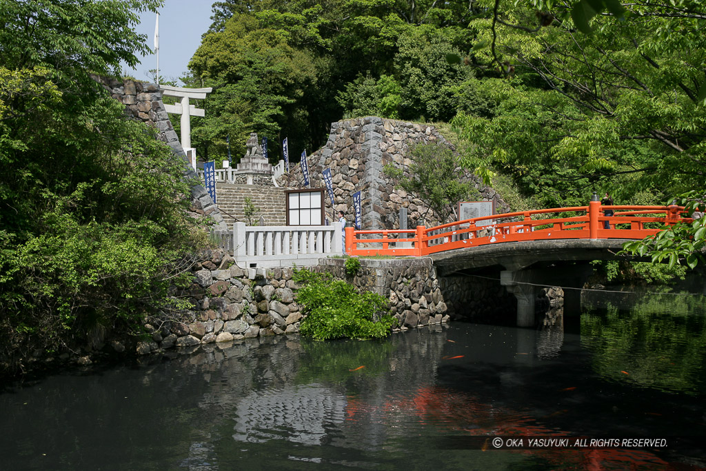 躑躅ヶ崎館・武田神社神橋