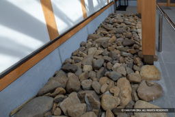 戦国時代の集石遺構 | 高解像度画像サイズ：7897 x 5267 pixels | 写真番号：6F1A4847 | 撮影：Canon EOS R5m2