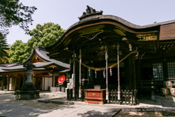 武田神社｜高解像度画像サイズ：4769 x 3179 pixels｜写真番号：VJ7Z7547｜撮影：Canon EOS-1Ds Mark II