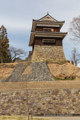 南櫓と石垣｜高解像度画像サイズ：5582 x 8373 pixels｜写真番号：5DSA4555｜撮影：Canon EOS 5DS