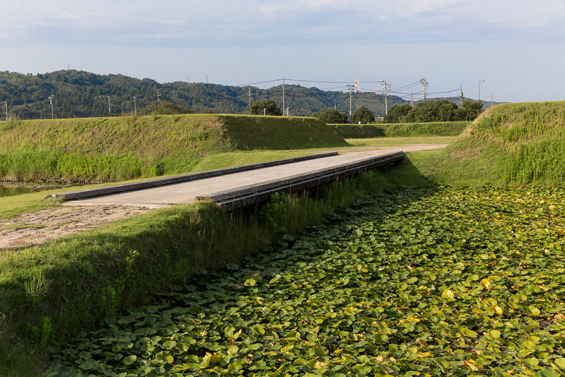 本丸土橋