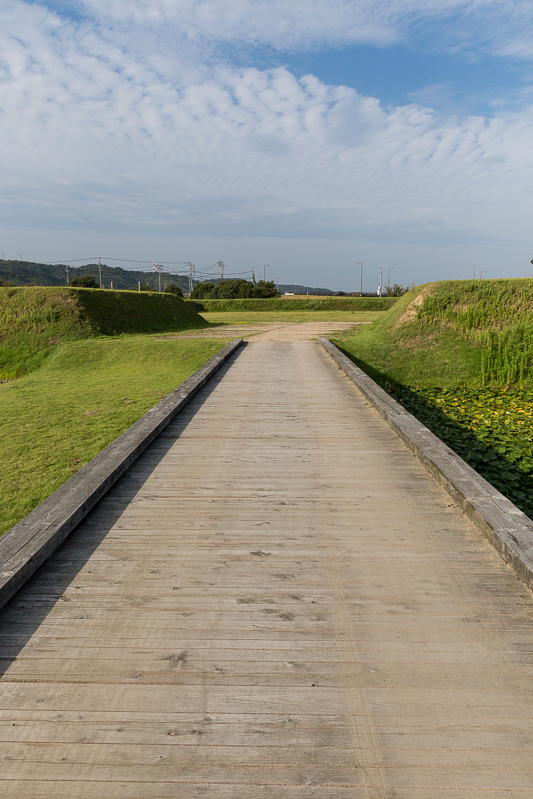 本丸土橋