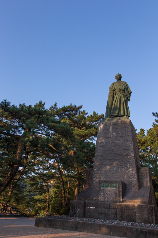 坂本龍馬銅像・桂浜