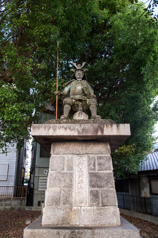 木村長門守重成公銅像