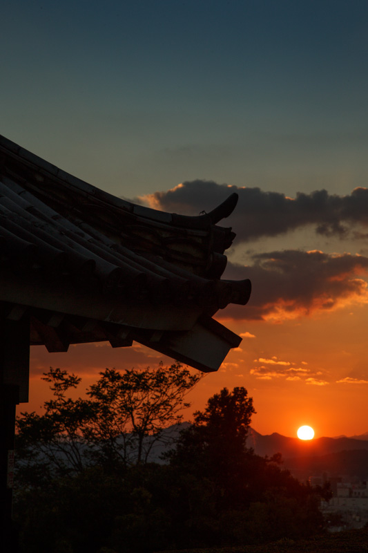 高知城から望む夕日