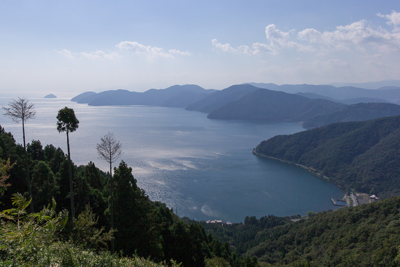 賤ヶ岳砦から琵琶湖を望む