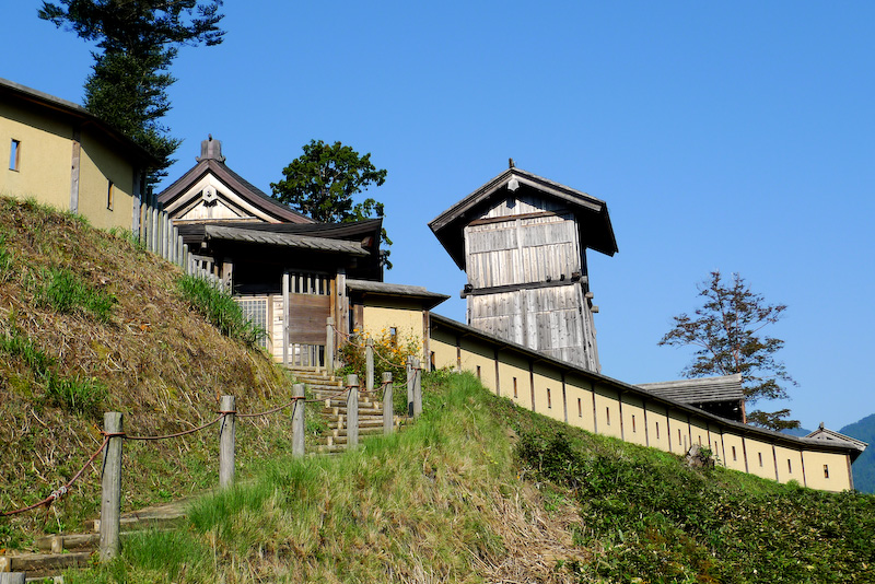 高根城